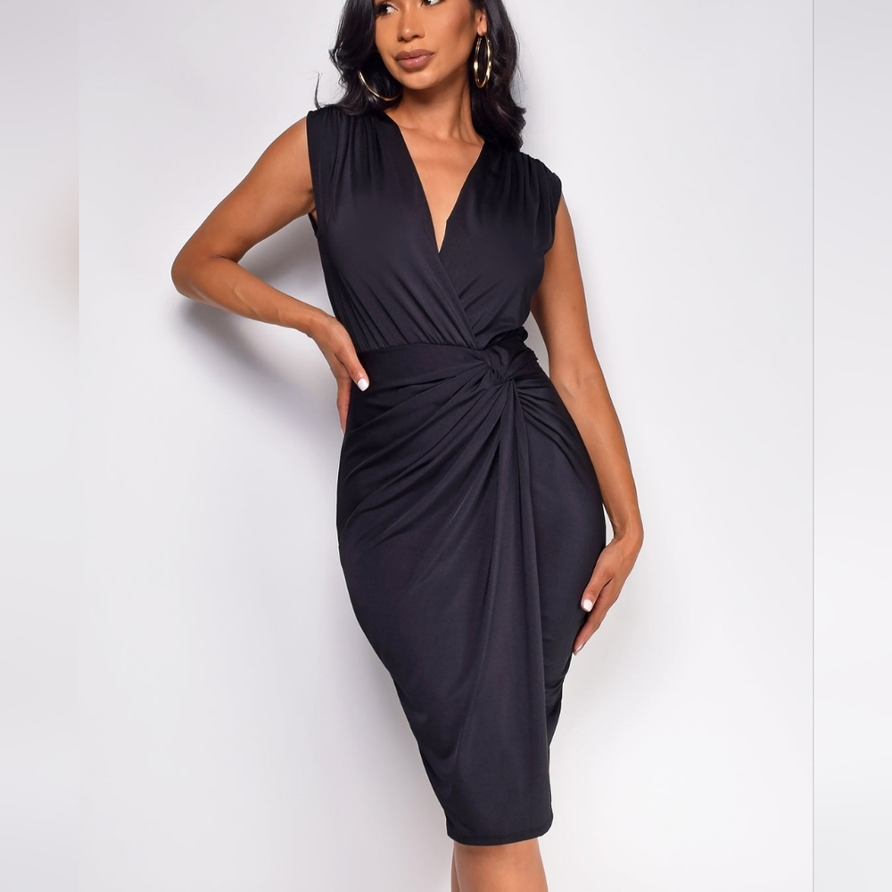 Emprada Side Tie V Neck Elegant Black Sleeveless Formal Dress Size Large